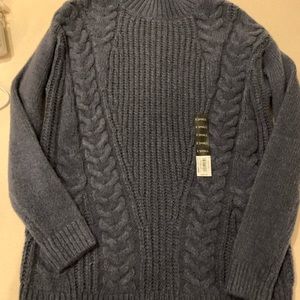 NWT Simply Vera Wang Sweater